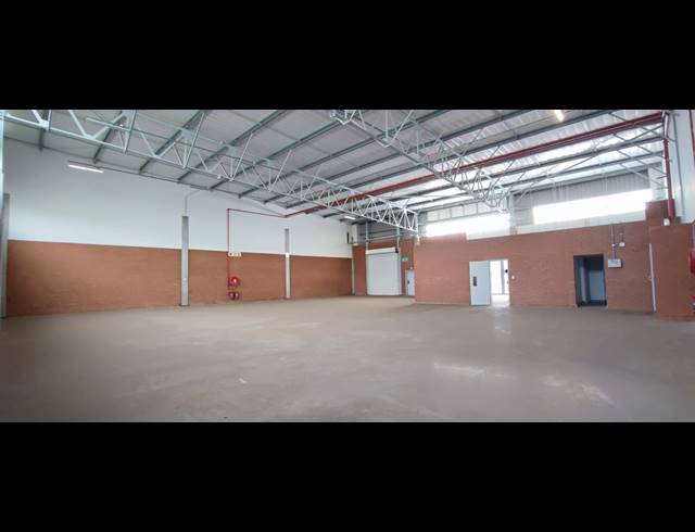 495M² WAREHOUSE TO LET IN HIGHVELD
